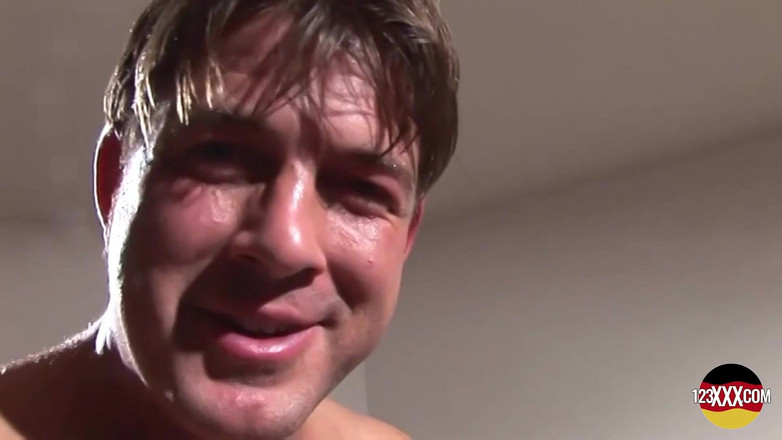 123XXX - Fucked Amateurs in Germany!: Recogió a dos chicas por chupar y follar