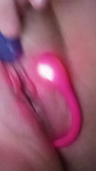 Sexy C nóng bỏng hai lần thủ dâm