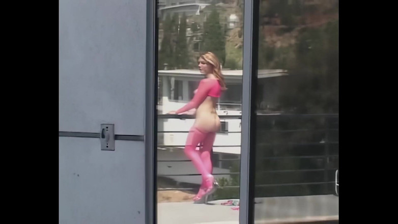 Double Penetration Party: Rosa am Abend ein schöner Schwanz hoffentlich