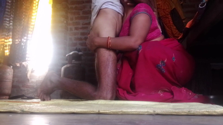 Soni sk: Desi Indian Malkin Got Her Chuduked by Her Servant