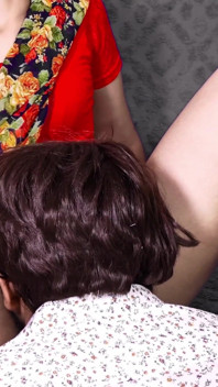 Desi Saree Stiefmutter Fickt Leider Stiefsohn Großen Schwanz
