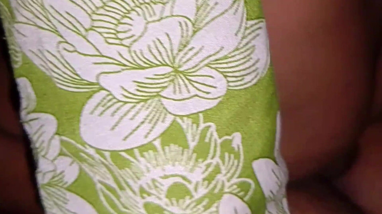 Priya Sena: 18-jähriges indisches mädchen