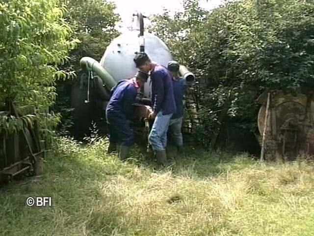 Naughty by nature in Holland: DVD Xkiss - Polder sex