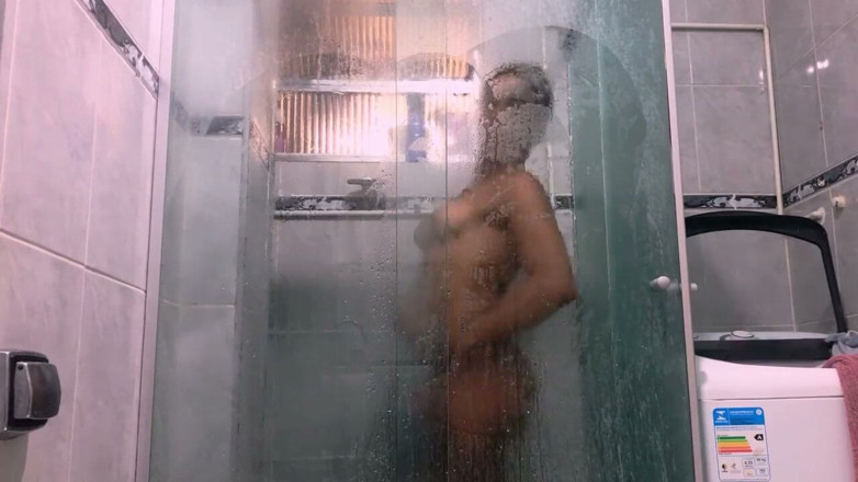 Marlon Costa - Trans: Sex in the Shower, Big Black Cock in Trans