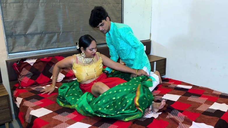 Golupaa: Wife Dressed up for Wedding Night for Husband