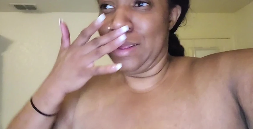 Josie4yourpleasure: I Got a Lil More Tan, Finally Shedding This Pandemic...
