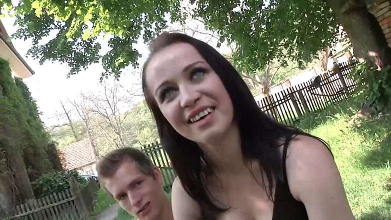 Muschi movie official: Sexy big boobs threesome pussy fucking in the garden