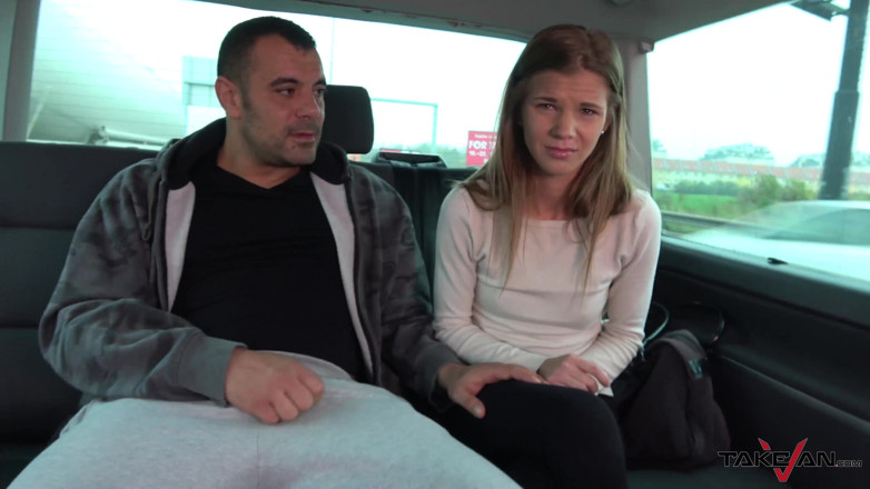 Take Van: Flaca puta es adicta al sexo aunque está actuando como...