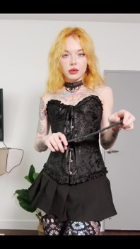 Take a Minute to Stop and Worship Your Goddess in Such a Perfect Outfit