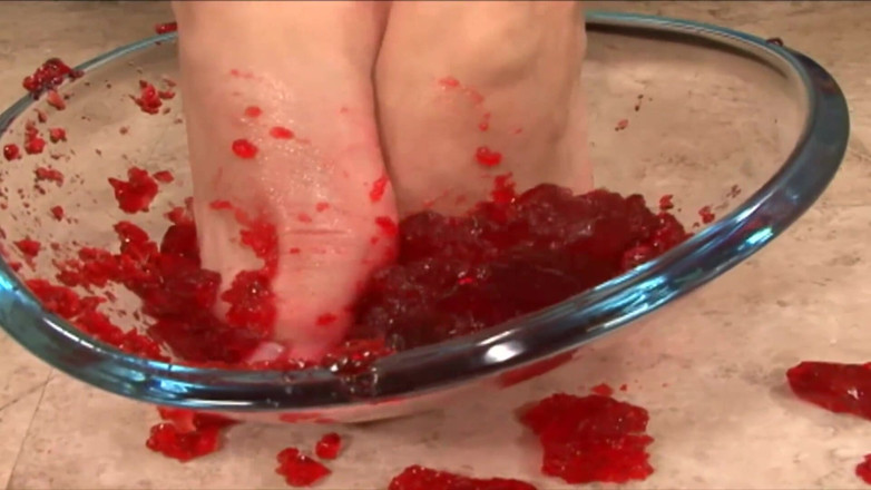TeenXXX Stories: Brünettes schätzchen gibt glückspilz perfekten footjob