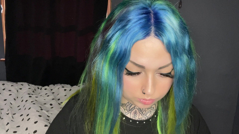 Miss Valentina: Ігнорувати вміст