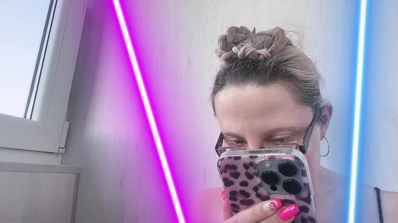 FinDom Goaldigger: आज रात आप पहनते हैं - क्योंकि बहिनें पुरुषों की तरह पेशाब नहीं करती हैं