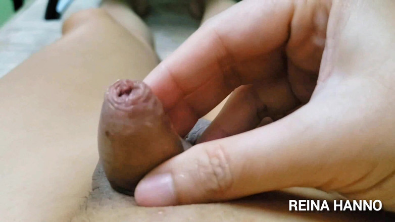 Reina Hanno: Yakın çekim yarak mastürbasyonu ve boşalma