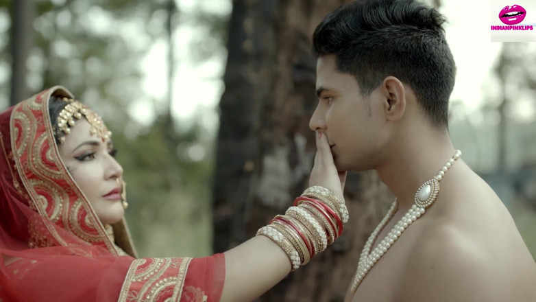 Indianpinklips: Bhabhi nakal yang baru berkahwin dikongkek adik ipar