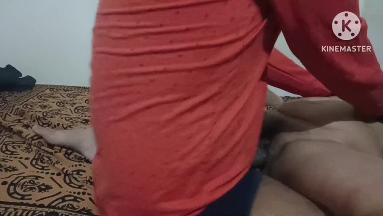 Meena aur James: Marido y mujer tiene un sexo romántico en el dormitorio