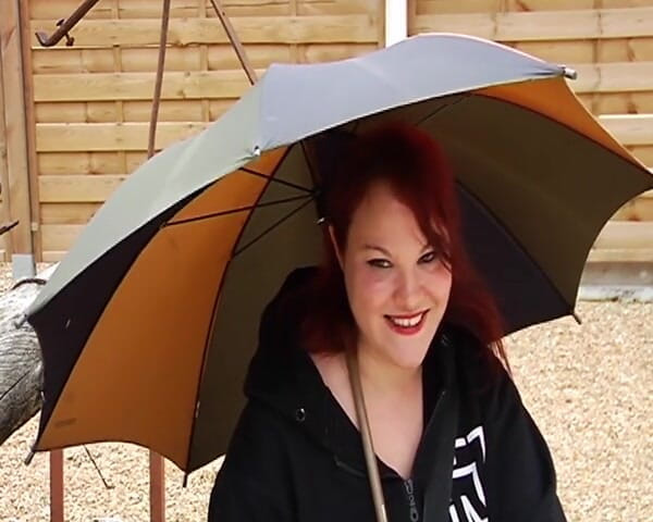 Monde Francais: Redhead BBW French Slut Gets a Facial After Hot Anal...