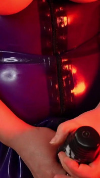 Sexual MILF - Femdom POV - JOI CEI Sissy Strap-on e Chastity - Dirty Talk Compilação - Arya Grander