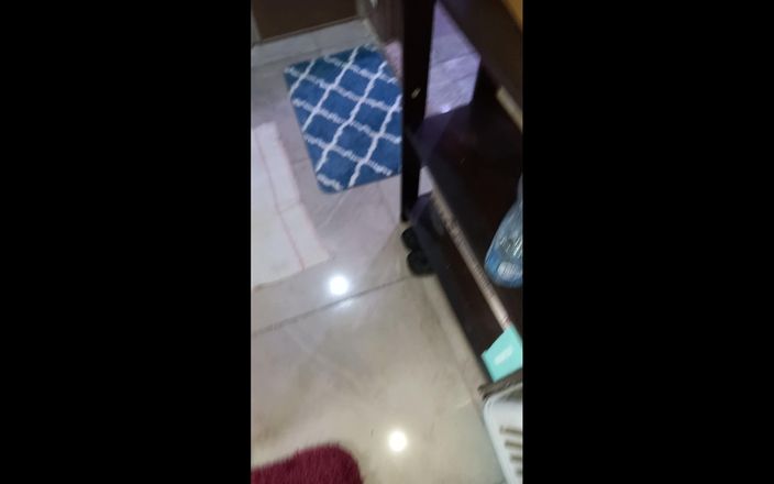Mr Cute Cock: Une MILF excitée veut ma grosse bite noire, partie 6