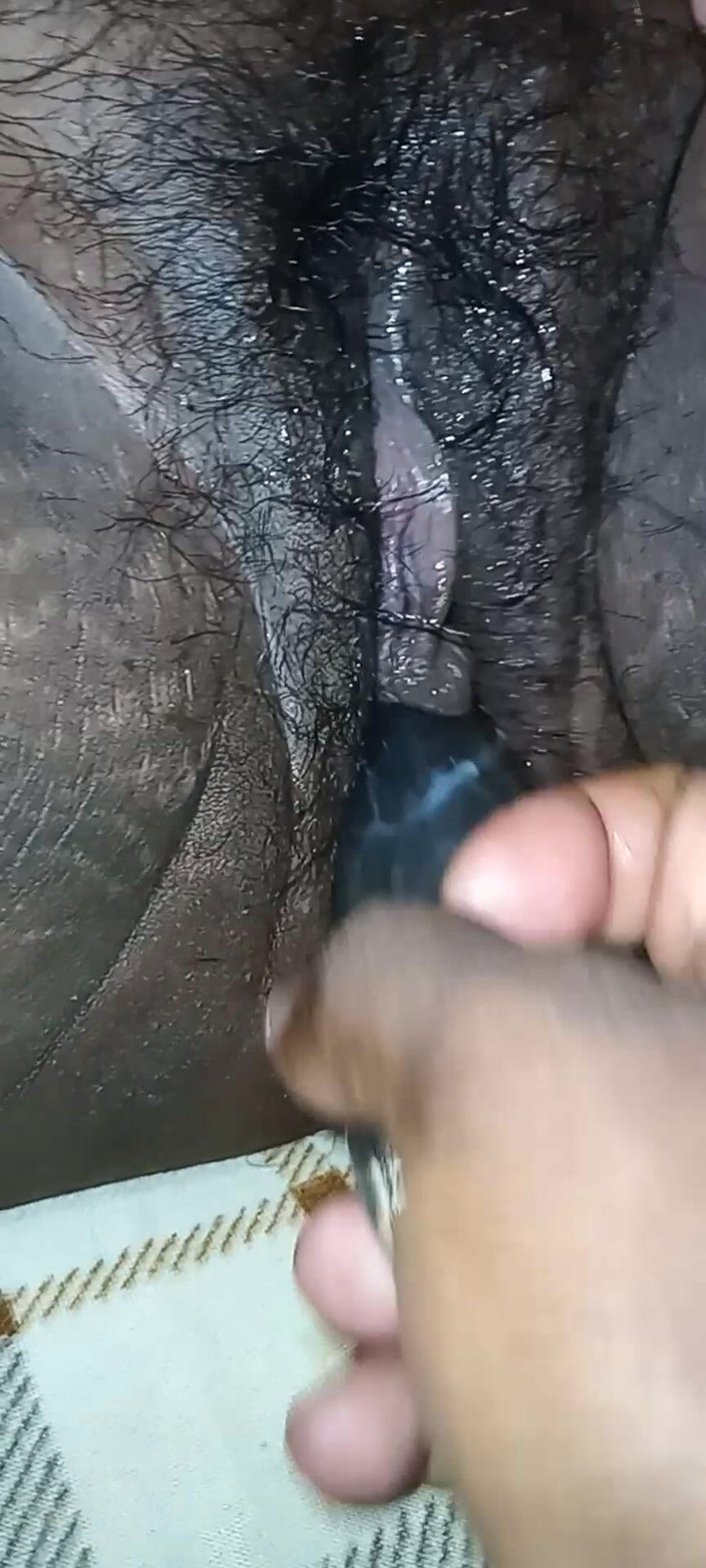 Ramesh: Sri Lanka - mulheres se divertindo com vibrador
