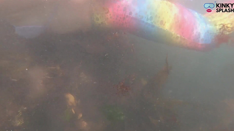 UKCuteGirl Lucy Lauren: Mermaid Spotted! Pertemuan basah di Lost Cove