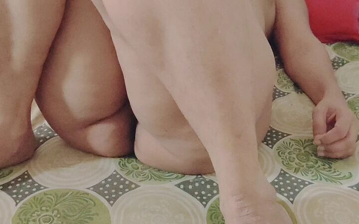 Trisha Hotness: बॉयफ्रेंड मेरी सौतेली बहन की काउगर्ल सवारी चोदता है