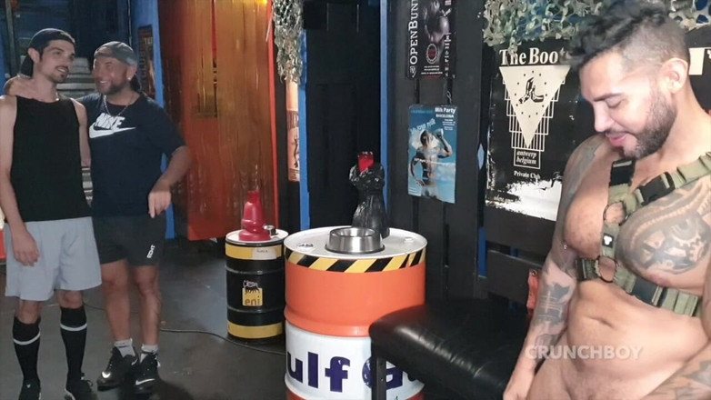 Bareback family club: Si pelacur nando rey dientot tanpa kondom sama viktor rom