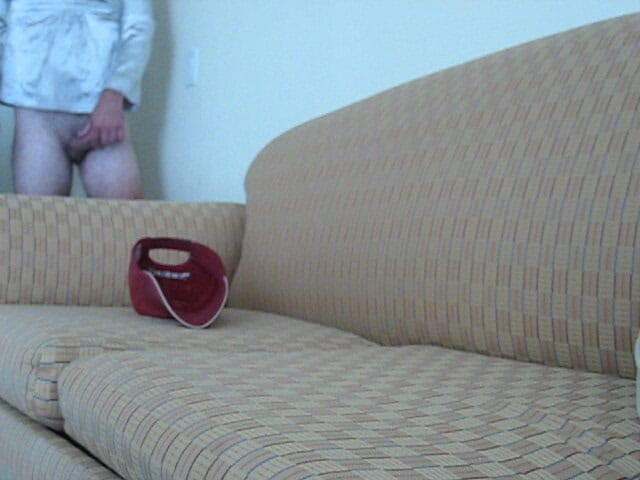 Feet Lover: Cumming in Girls Heels I Stole