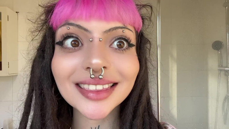 Bambi Fae: Spójrz mi jeszcze raz w oczy