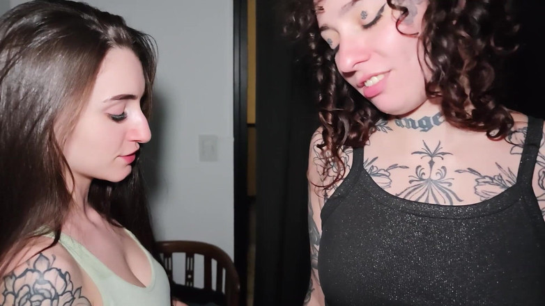 Rebekah Rose: Toto je to, co jste chtěli vidět: nové oblečení a šukání...