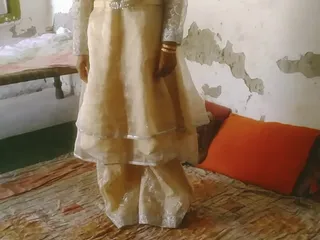 India Jutti Meri