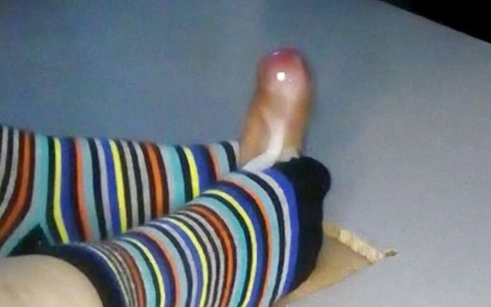 Mamo sexy: Meja millking dengan kaki