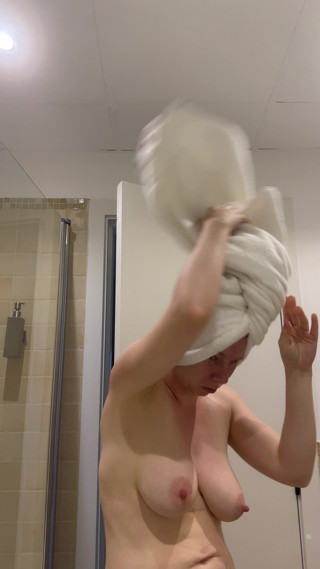 SweetLucy96: Knackarsch