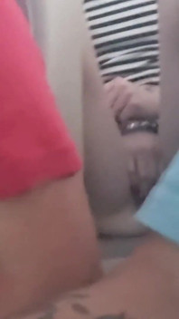 Hot Blue Eyed blond dildo knullar på baksidan av Cabriolet