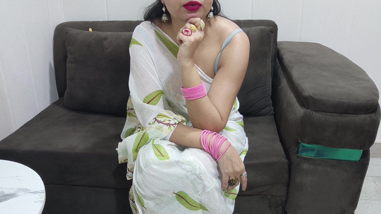 Saarabhabhi6: Une belle-mère indienne se fait baiser par son beau-fils avec...