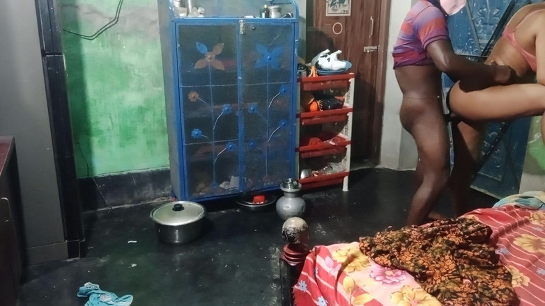 Desimombd: Vidéo d’un mari bangladais et d’un Bangladais venu, vidéo complète,...