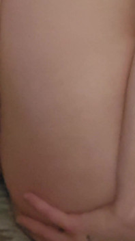 Cel mai bun porno cu cuplu de amatori cu o mulțime de orgasme reale încât devine atât de perversă în timp ce linge în timp ce suge pula și în poziția misionarului
