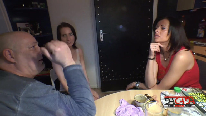 DaCada com: Seducing My Son's Girlfriend