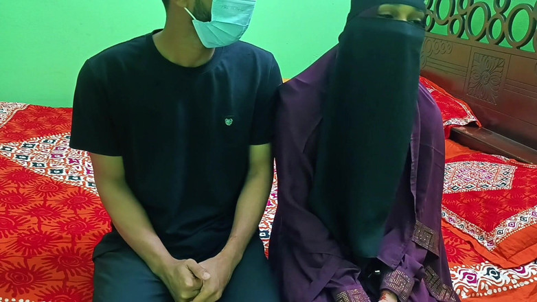 Bdsex24: Ngentot pacarku yang hot dan seksi di rumahku yang sepi