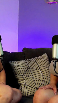2 fete latino mănâncă țâțe mari reciproc la sfârșitul Podcast