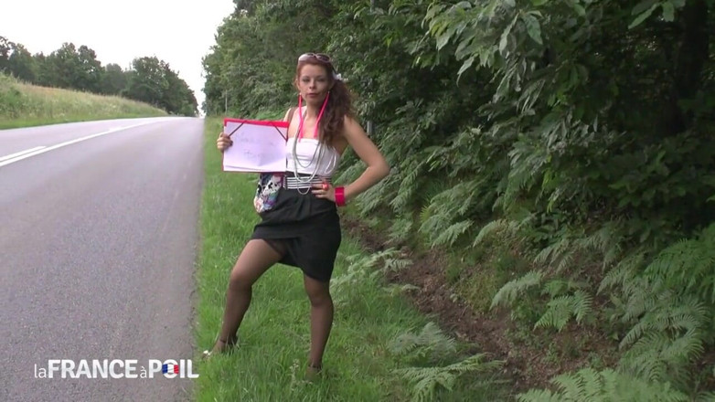 Rue Chaude: Slutty hitchhiker fucks for ride