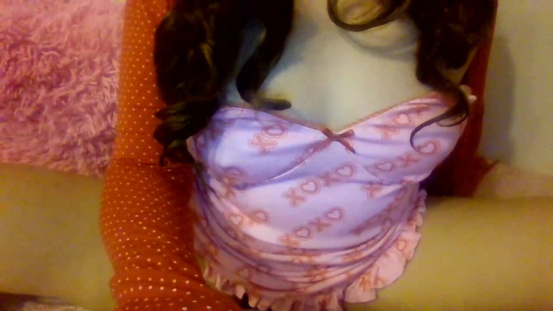 AsiaLuvDoll: 顺从的亚洲妻子乱搞并乞求她的丈夫射精