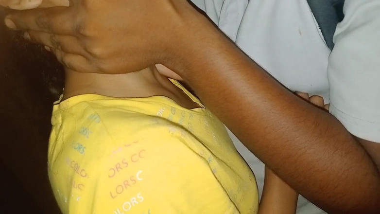 NikiRathod: Nyepong kontol di hutan malam-malam sama divya - serial blowjob
