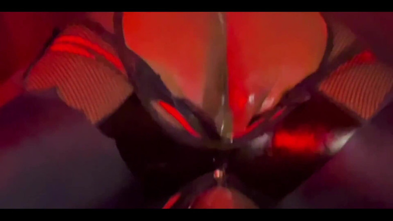 DipsoDeep: Спеціальне червоне світло