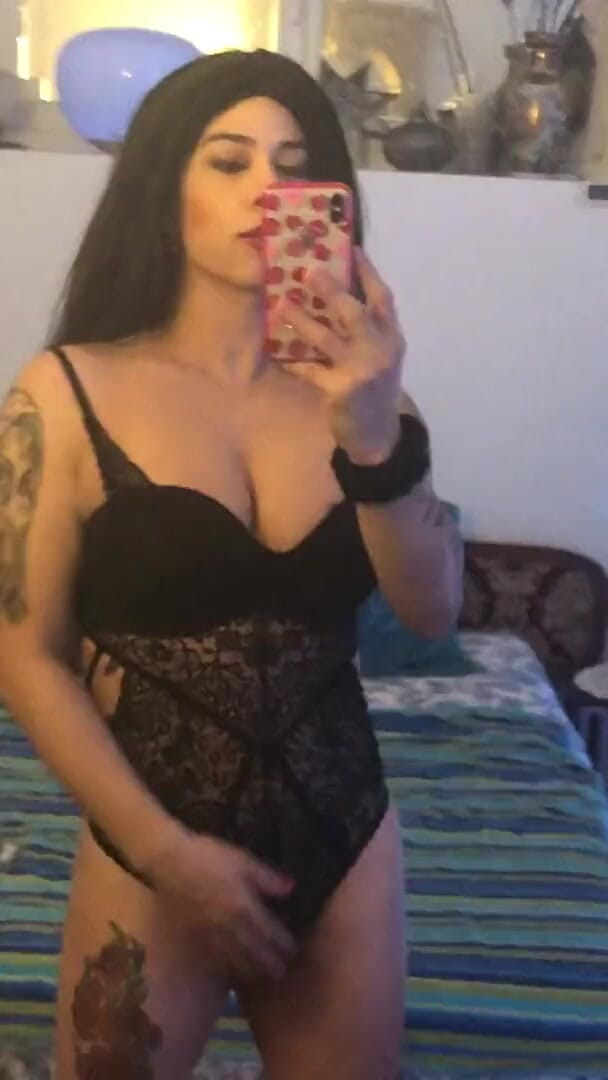 Tgirl Yaritza Vega: Electronice
