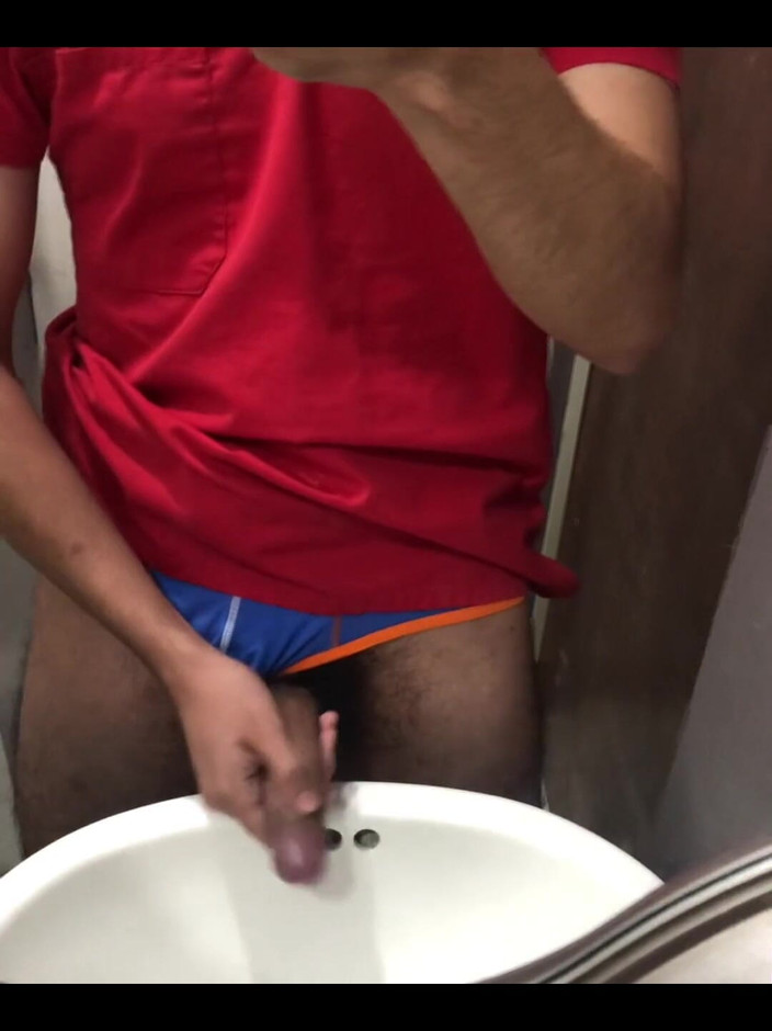 Miguelo Sanz: Saya ajaib bangun memakai seluar dalam biru!