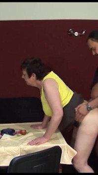 Big milf pussy fucking on the pub table