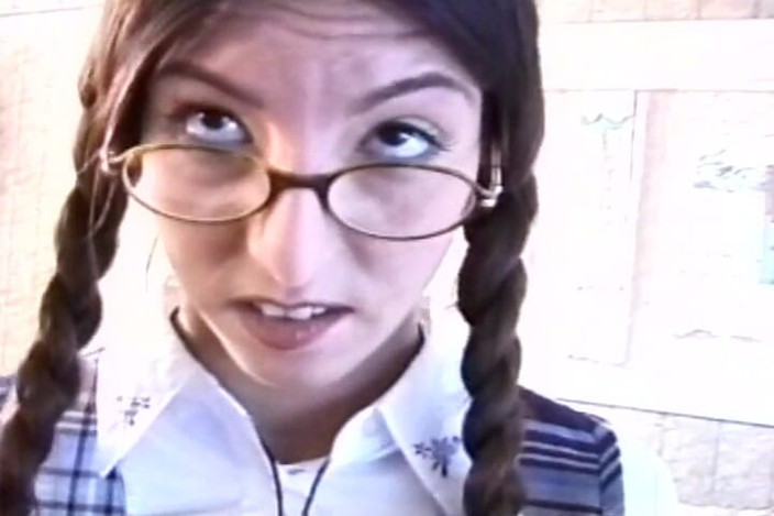 USA Fetish and Hardcore Clips: Shy Teen Girl Spreads Her Buttchicks for Some Spanking