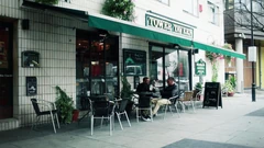 Awek panas duduk di atas zakar besar