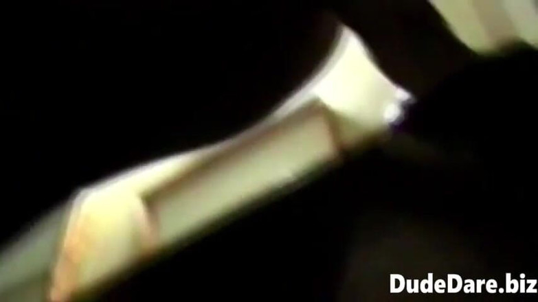 DudeDare: Lelaki gay memuaskan diri dengan ghairah