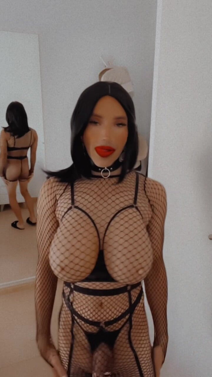 Sissy Slut Brianna: Vypadám nevinně, ale měli byste vidět mé myšlenky